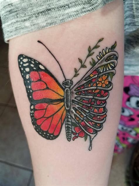 See more ideas about butterfly tattoo, tattoos, butterfly tattoo designs. Best 25+ Monarch butterfly tattoo ideas on Pinterest ...