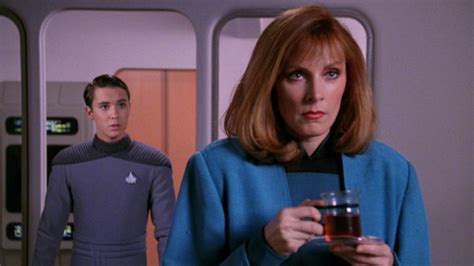Why Star Trek Cut Beverly Crusher From The Next Generation Season 2
