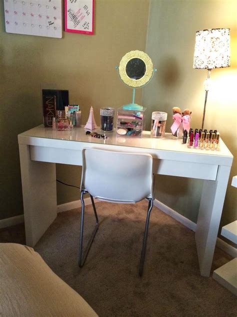 Glam_LF: The Malm dressing table