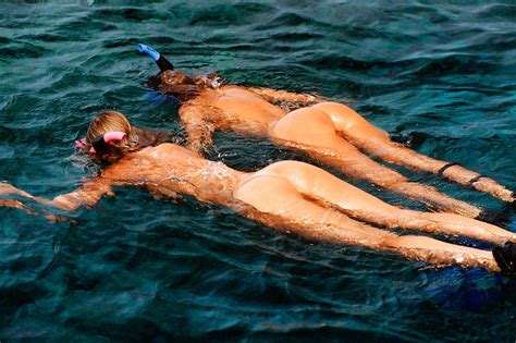 sexy women 697 scuba diving babes set 20 pics xhamster