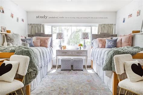 Trendy College Dorm Room Ideas That Are Popular This Year