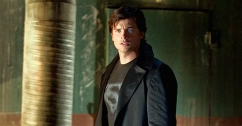 10 Things You Didnt Know About Smallville Fame10