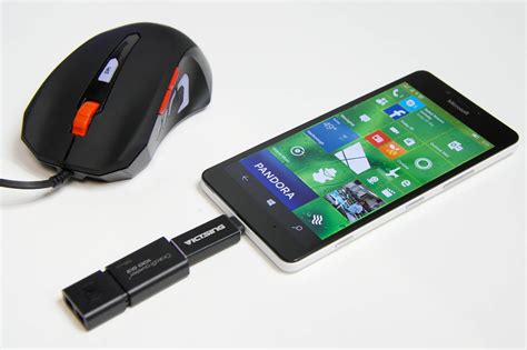 The Lumia 950 And Usb Otg Thumb Drives Microphones And Keyboards