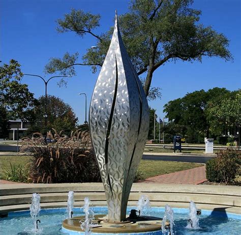 Plaza Decoration Large Outdoor Sculpture Garden Statues 316L Stainless ...