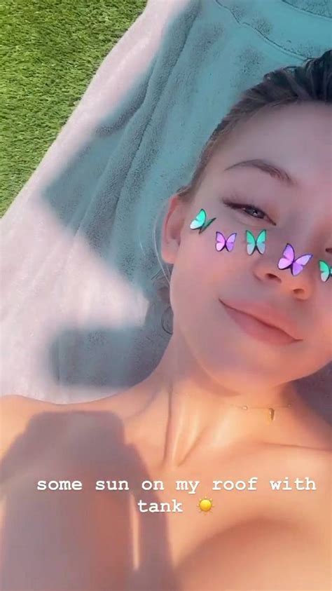 Sydney Sweeney Gives A Good Mood And Her Boobs Pics Gif Thefappening