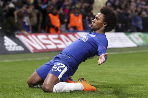 Willian marca, mas Chelsea cede empate ao Barcelona no 2º ...