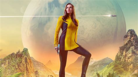 Rebecca Romijn Insisted On Wearing A Starfleet Dress On Star Trek Strange New Worlds