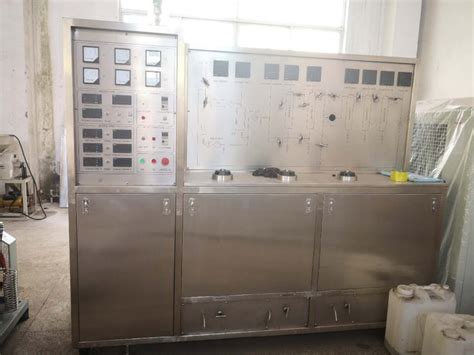 The most common methods to extract cbd oil use carbon dioxide, steam distillation, or hydrocarbon or natural solvents. 2019 Herb Supercritical Co2 Machine Ethanol Cbd Oil ...