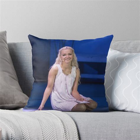 Dove Cameron Sophie Throw Pillow By Isabellaronica Redbubble