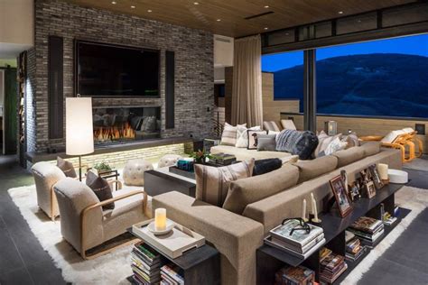 Blue living room decorating ideas will focus a lot more on end tables and coffee tables instead of colorful couches. 32 Top Cozy Living Room Ideas and Designs (2021 Edition)