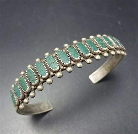 OLD HARVEY ERA Vintage NAVAJO Stamped Sterling Silver TURQUOISE Cuff