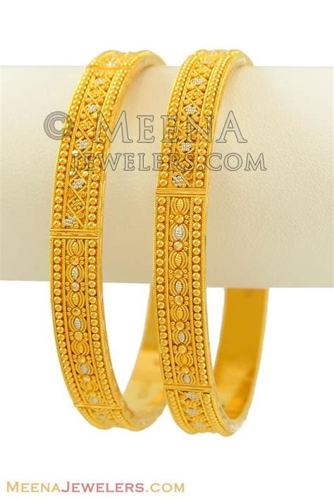 22kt Two Tone Gold Bangles 2 Pcs Bago8582 22k Gold Bangles 2 Pcs In Filigree Style With