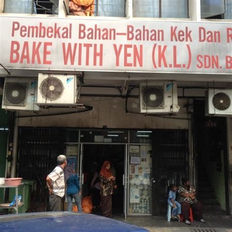 We have over 30 outlets across malaysia and had expanded our businesses to singapore. Bake With Yen Store @ Chow Kit Road - Chow Kit - Kuala ...