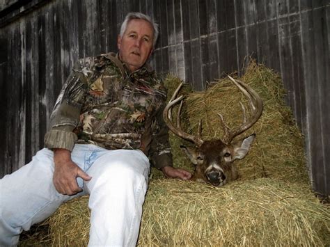 Guided Kansas Deer Hunts