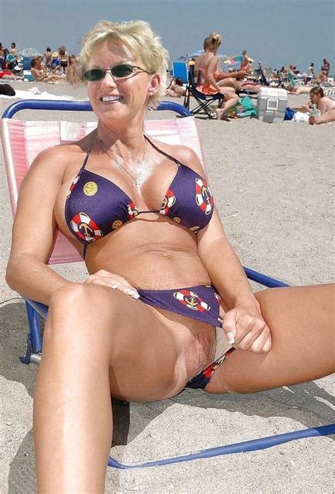 Mature Blonde On The Beach Marusss