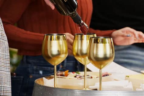 ‘love Is Blind After The Altar Relationships End But Gold Wine Glasses Are Forever Decider