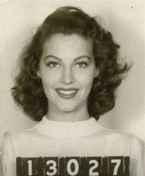 Rhbrbs 19 Years Old Ava Gardner Photographed For The Mgm