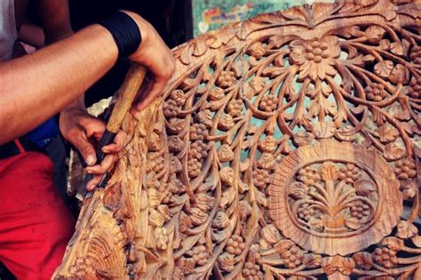 Walnut Wood Carving Kashmir Wooden Handicraft Indian Textiles