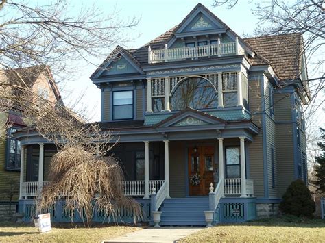 Browse our vast collection of victorian homes & find your dream home. Victorian house built in 1896 facing Weigent Park in La ...