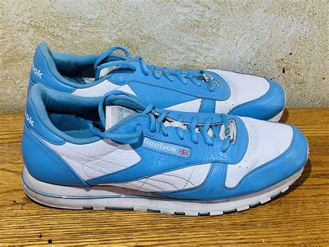 Reebok Classic Retro Tennis Shoes Blue White Leathe Gem