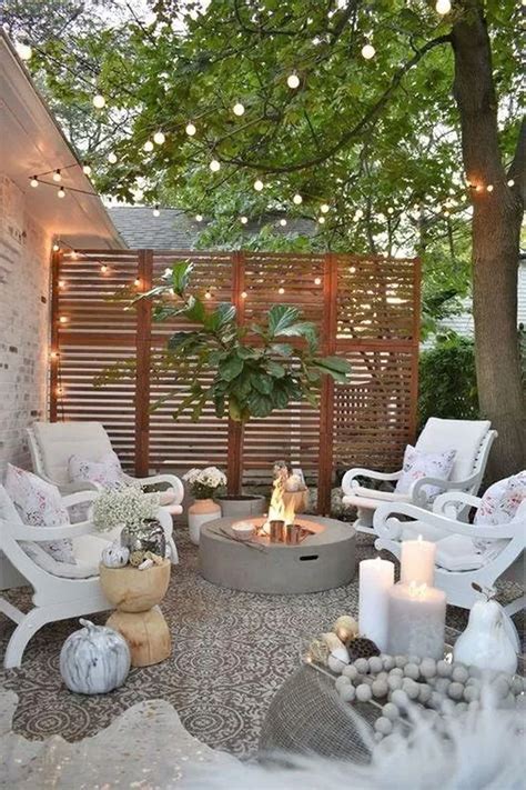 40 Creative Winter Patio Decorating Ideas With Fire Pit In 2020