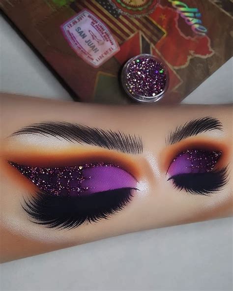 Pin De Patty Paz En Maquillajes Para Recrear En 2022 Imágenes De Maquillaje De Ojos