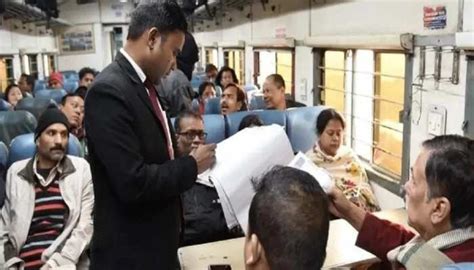 दिवाली छठ पूजा ट्रेनों में लंबी वेटिंग लेकिन फिर भी मिलेगा कंफर्म टिकट रेलवे ने की ये प्लानिंग