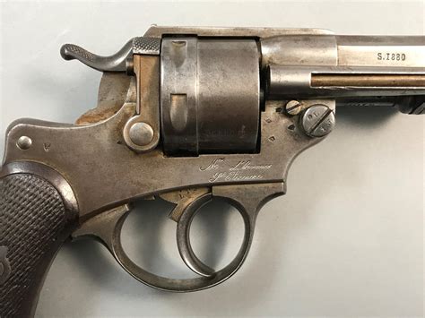 Revolver Modele 1873 Calibre 11 Mm 6 Coups Simple Et Double Action