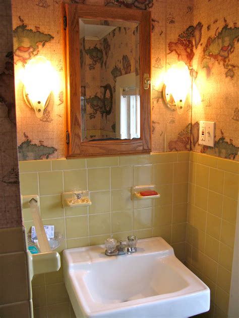 Yellow Tile Bathroom Makeover