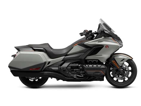 Hier die updates im überblick. India-bound 2021 Honda Gold Wing unveiled, gets several ...