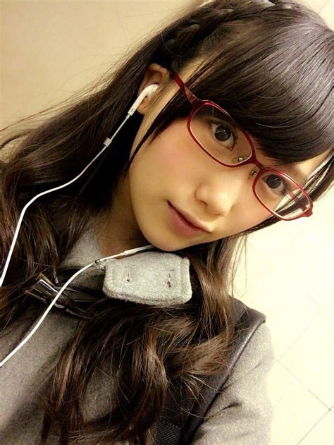 Media Tweets By 加藤里保菜 Rihonyan103 Girls With Glasses Glasses Cat