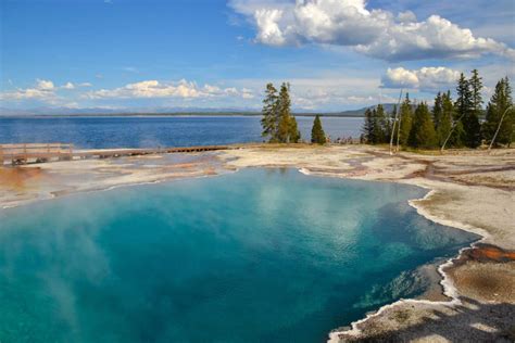 West Thumb Geyser Basin And Yellowstones Artist Point