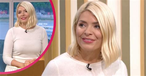 Holly Willoughby Outfit This Morning Fans Gush Over Stars Angelic Look