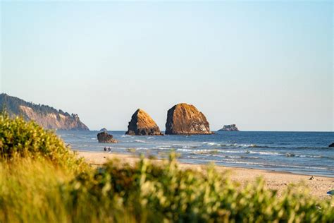 CHARMING Things To Do In CANNON Beach Oregon