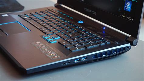 Acer's predator helios 500 laptop is so huge it needs two people to lift it. Acer Predator Helios 500 review: hands on | Rock Paper Shotgun