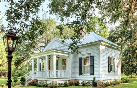 A Charming 800 Square Foot Southern Cottage Small Cottage House Plans