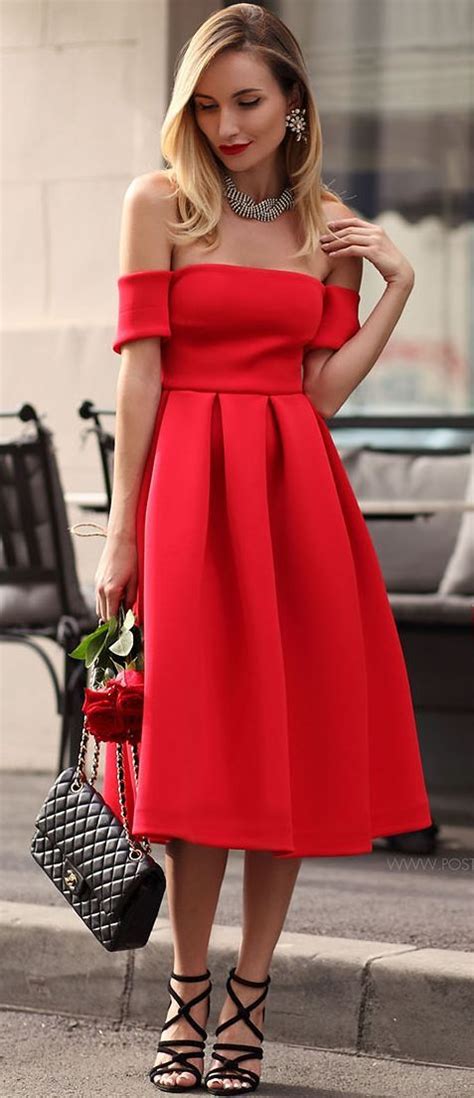 30 Sexy Little Red Dresses For Valentine’s Day Styleoholic