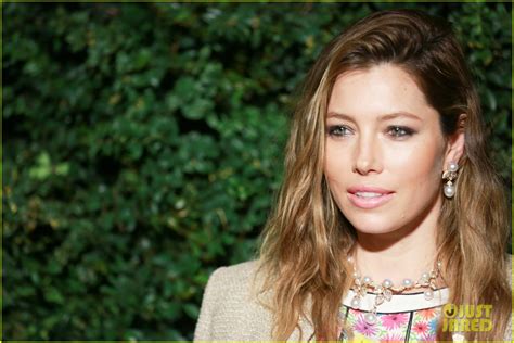 Jessica Biel Goes Floral At The Chanel Pre Oscar Dinner Photo Adrien Brody Diane
