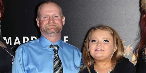 Honey Boo Boo Reveals Dad Sugar Bear Barely Speaks To Her