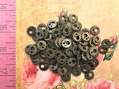 Buttons Steampunk Gears Cogs Wheels Watch Clock Face Parts Etsy