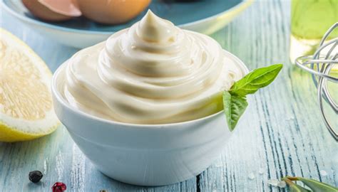 Mayonnaise selber machen Rezept mit oder ohne Ei