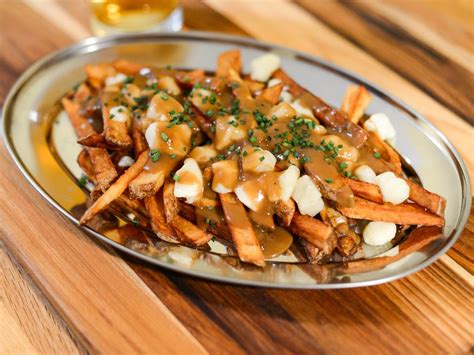 How To Make The Ultimate Poutine