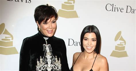 Kris Jenner Et Sa Fille Kourtney Kardashian Au Gala Pre Grammy à L
