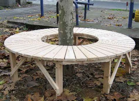 This woodworking class shows you how to lay out the project on a piece of scrap plywood so you know everything you the next task is to calculate how long the rails have to be to make the circle the round table requires. Circular Tree Bench