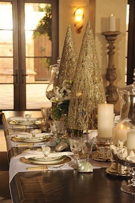 27 Amazing Christmas Tablescapes Ideas To Try This