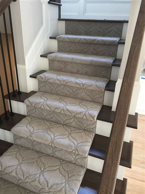 Best 25 Carpet Runner Ideas On Pinterest Stair Runner