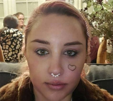 Amanda Bynes Debuts A New Face Tattoo Photo Tdnews
