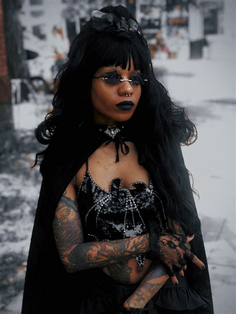Pin On Black Goth Girl