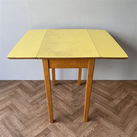 Formica Drop Leaf Kitchen Tables Things In The Kitchen