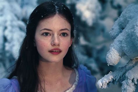 Watch The Magical First Trailer For The Nutcracker And The Four Realms